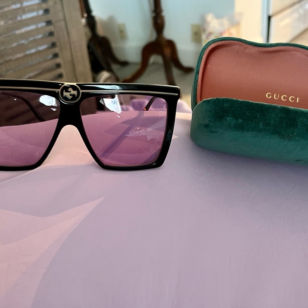 Gucci Black Sunglasses with Purple Lenses